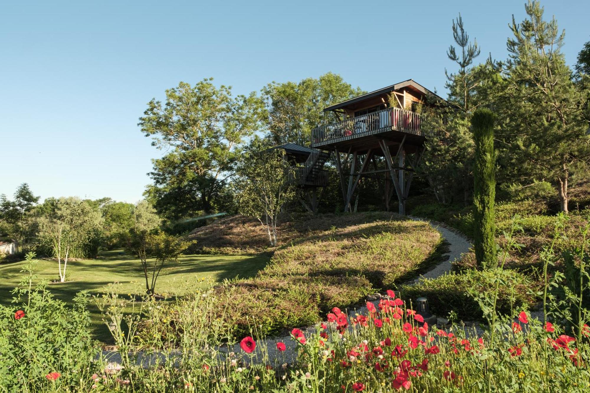 Le Domaine Des Pres Verts Suites & Chambres Avec Jacuzzi Privatif Jouey Exterior foto